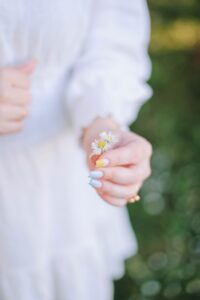 Pearl Aesthetic Nails