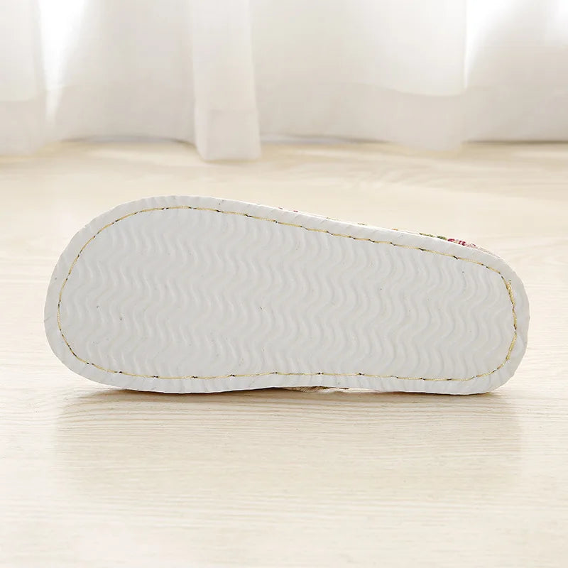 The LuxeMuse*Soft Couple Linen Slipper