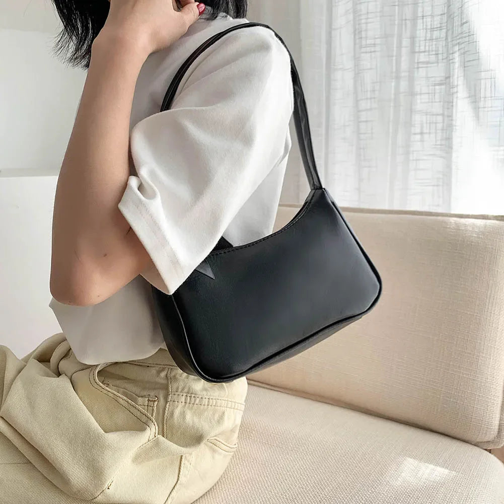 The LuxeMuse* Retro Small Top-Handle Bag