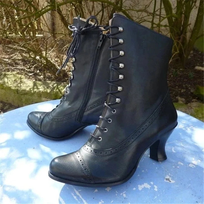 The LuxeMuse*Leather Bikerboots