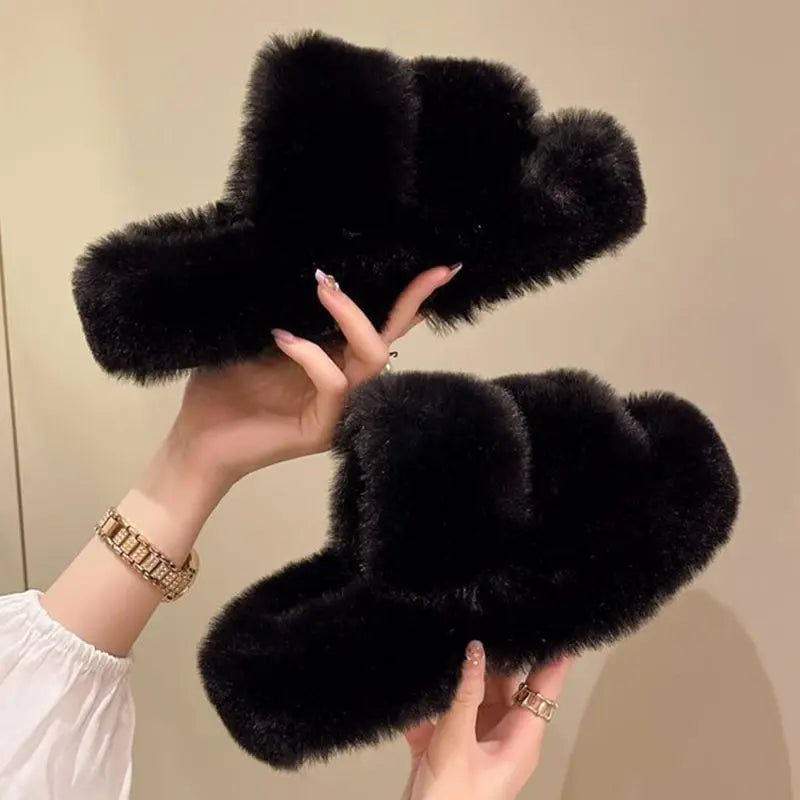 The LuxeMuse*Fluffy Slippers