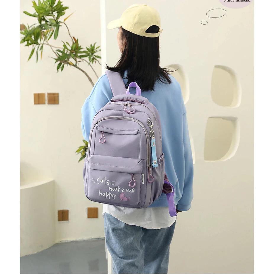 The LuxeMuse* SchoolieBagpack